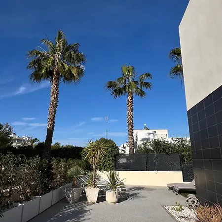 Villa Modern Corner 3br Costa Blanca