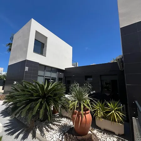 Villa Modern Corner 3br Costa Blanca Dehesa de Campoamor (Orihuela Costa)